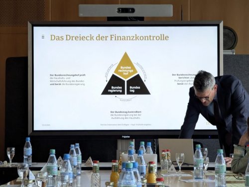 04 PXL_20251105_145115012