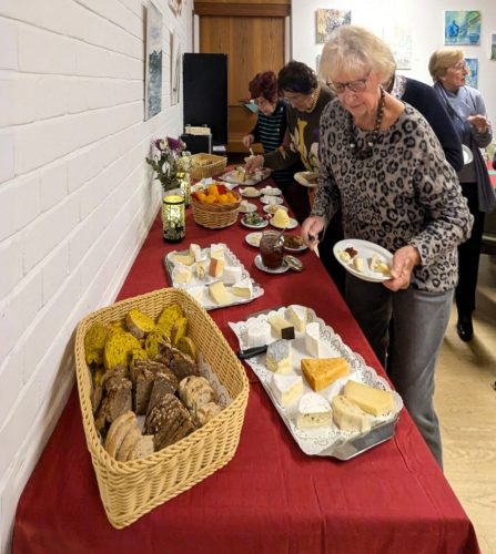 05 PXL_20251121_181225812