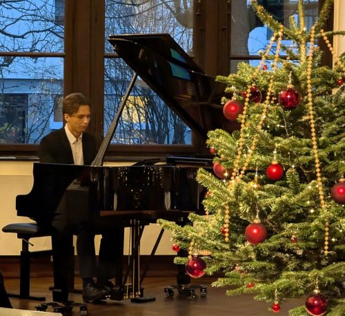 09 PXL_20251203_153024319